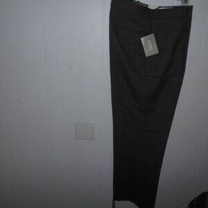 Men's Pants 34x31  New with Tags